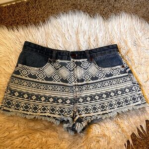 Forever 21 Women's Denim  Shorts Size 26 High Waist Tribal Geo Print Frayed Hem